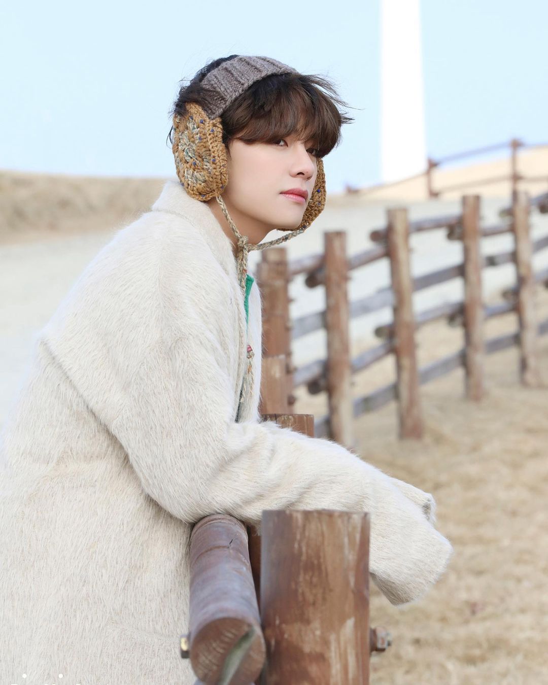 Download ảnh trai Hàn Quốc dễ thương