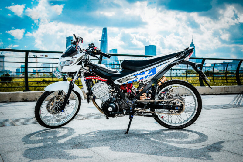 Satria F150 độ đẹp ngất ngây với loạt đồ chơi kiểng của biker Bình Dương   2banhvn